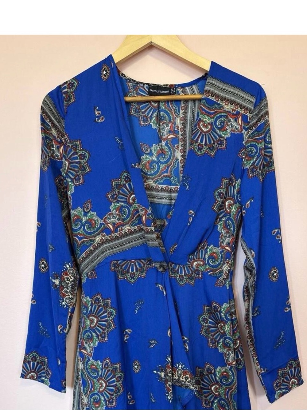 pretty little thing New Paisley 6 cobalt silky long sleeve wrap Mini dress
